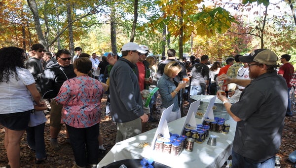 Taste craft beer & food during Moss Rock Festival - Hoover's Magazine